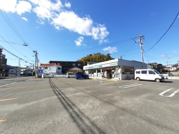 ローソン高須本町店