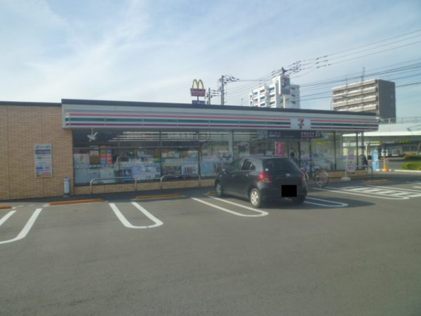 セブンイレブン高知河ノ瀬町店