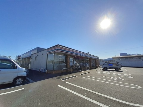 セブンイレブン土佐バイパス店