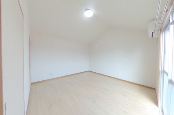 グランドパーク桜井町（303）居室２