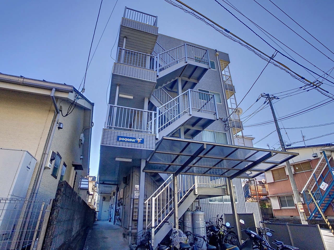 ペガサスY406外観