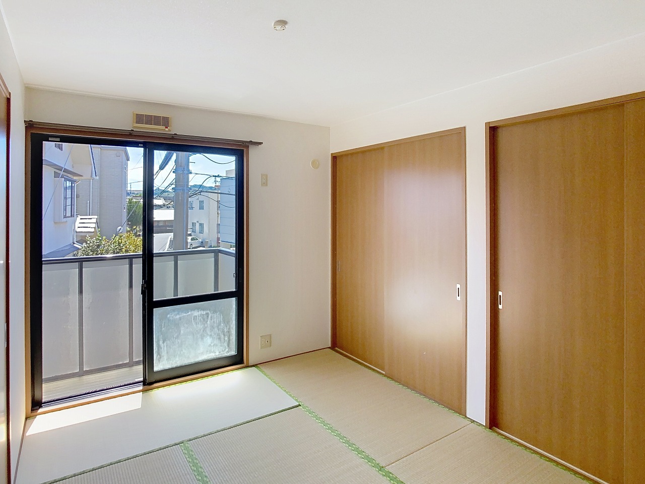 フローラ四月田A202和室